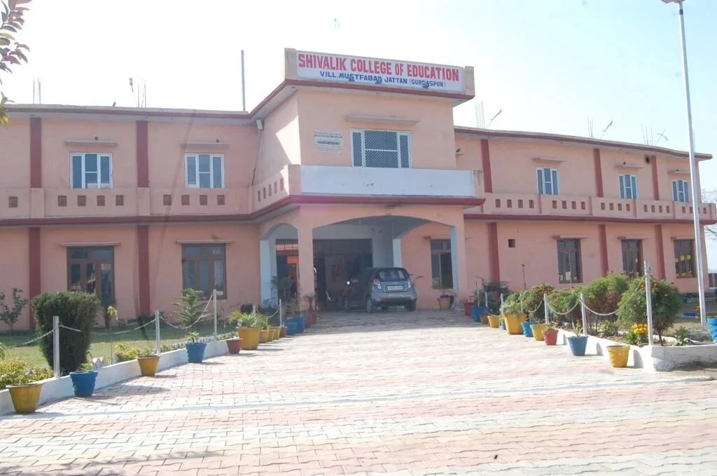 Best School in District Gurdaspur